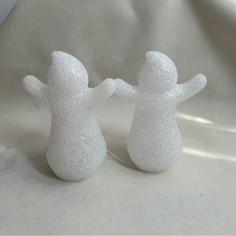 White popcorn plastic multicolor light up ghost figurines - set of 2